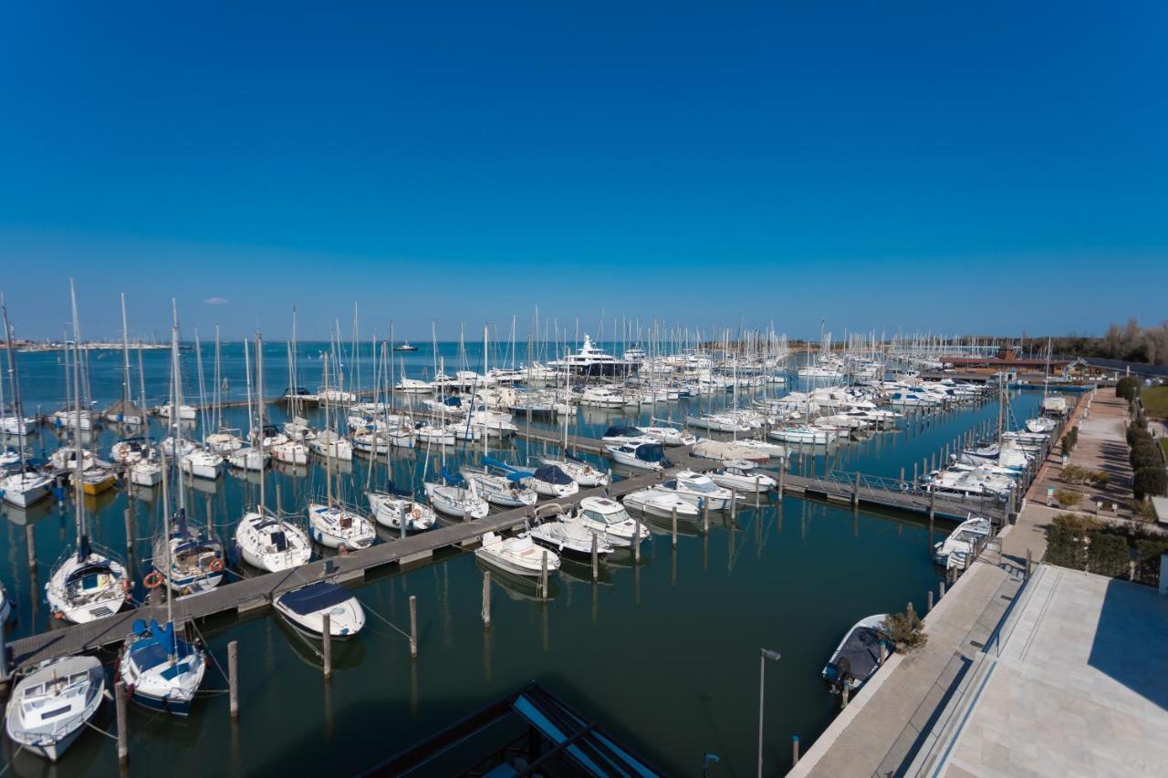 Mosella Suite Hotel Sottomarina Eksteriør bilde